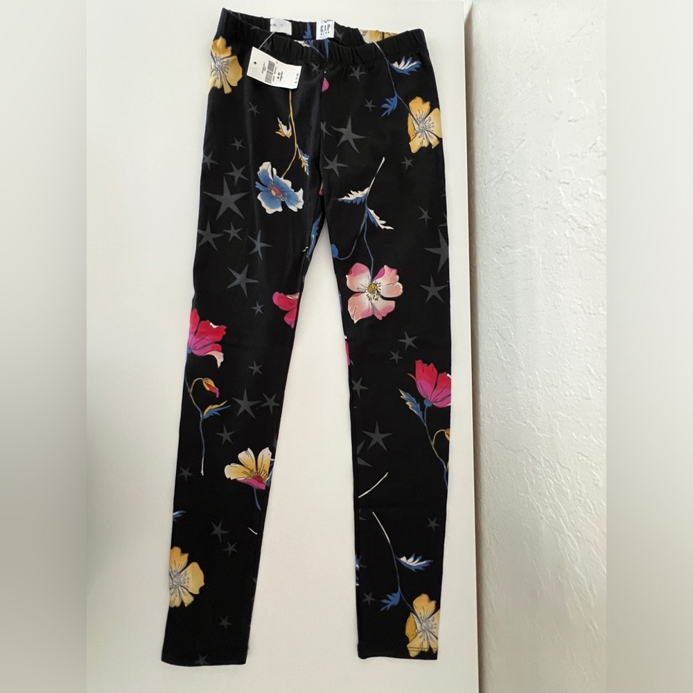 NWT Gap girl leggings size M